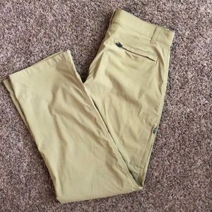 Eddie Bauer Men’s Horizon Guide Chino Pants
